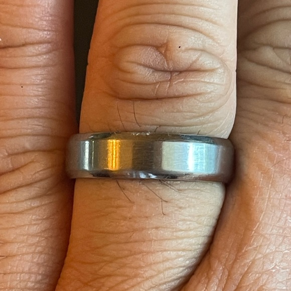 6mm silver stainless steel ring - Picture 11 of 11